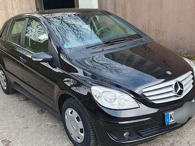 Gebraucht Mercedes B170 116 PS (85 kW) 2008 Schwarz Van / Kleinbus