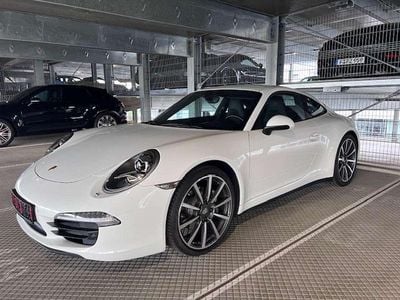 Porsche 911 Carrera
