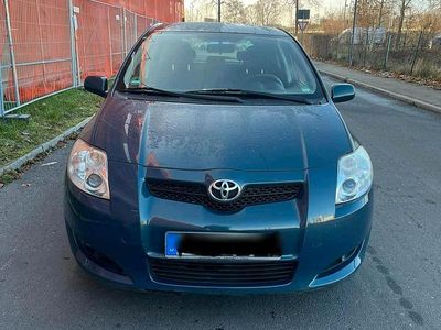 Grau Gebraucht 2008 Toyota Auris Limousine | 2.800 €