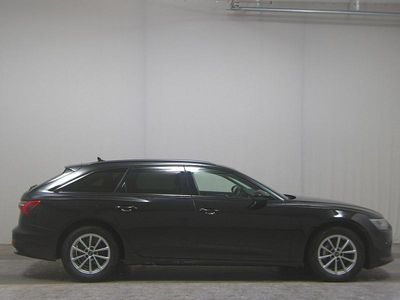 Gebraucht Audi A6 Basis 163 PS (119 kW) 2022 Schwarz Kombi