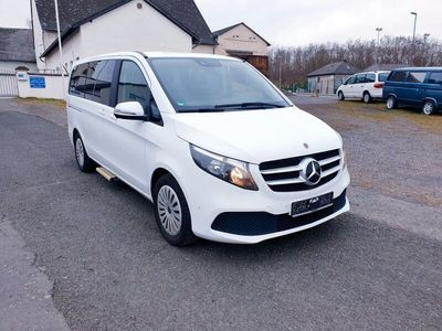 Gebraucht Mercedes V220 163 PS (119 kW) 2020 Weiß Van / Kleinbus