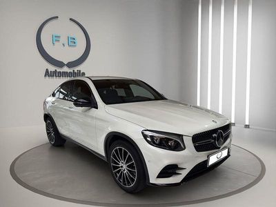 Weiß Gebraucht 2016 Mercedes GLC250 AMG Limousine | 32.999 € (Fairer Preis)