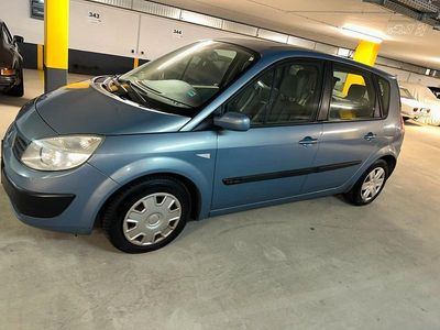 Renault Scénic II