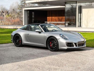 Silber Gebraucht 2017 Porsche 911 Targa 4 Cabrio | 149.900 € (Etwas zu teuer)