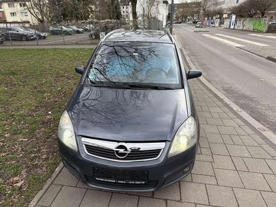 Gebraucht Opel Zafira Edition 150 PS (110 kW) 2006 Metro m2 Van / Kleinbus