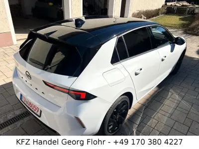 Używany Opel Astra Ultimate 131 KM (96 kW) 2023 Hatchback
