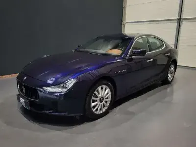 Gebraucht Maserati Ghibli 330 PS (242 kW) 2016 Blau Limousine