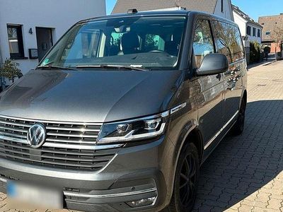 Second-hand VW Multivan 150 CP (110 kW) 2021 Gri Monovolum