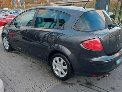 Usado Seat Toledo 150 HP (110 kW) 2005 Preto Citadino