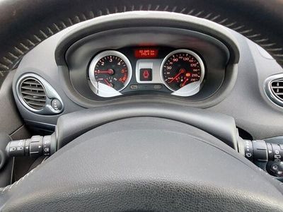 gebraucht Renault Clio Luxe dCi 85 FAP Eco2 Luxe