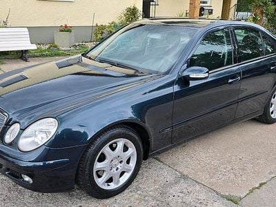 Mercedes E240