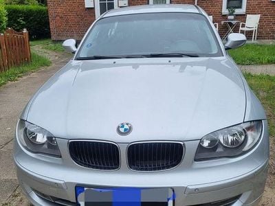 Silber Gebraucht 2009 BMW 116 Kleinwagen | 2.700 € (Superpreis)