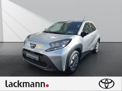 Gebraucht Toyota Aygo X Play 72 PS (52 kW) 2023 Silber SUV