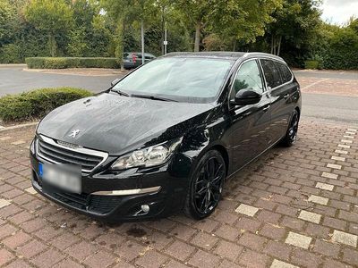 Gebraucht Peugeot 308 SW 120 PS (88 kW) 2014 Schwarz Kombi
