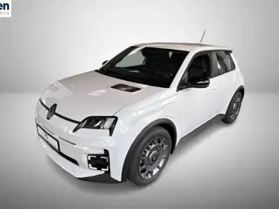 Second-hand Renault 5 E-Tech Evolution 77 kW (106 CP) 2025 Alb Berlinǎ