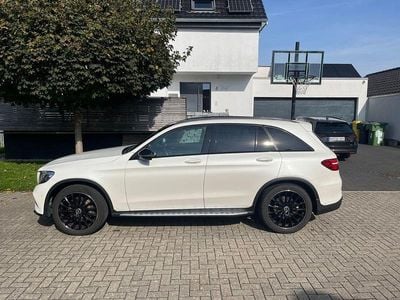 Mercedes GLC300