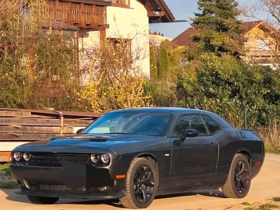 Usata Dodge Challenger 377 CV (277 kW) 2016 Grigio Coupé