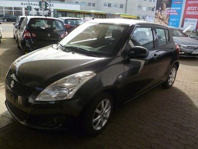 Gebraucht Suzuki Swift Club 94 PS (69 kW) 2012 Schwarz Kleinwagen