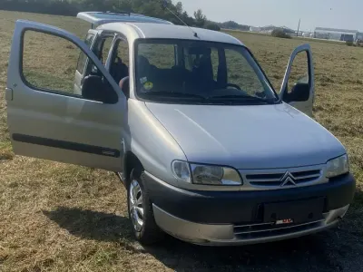 Gebraucht Citroën Berlingo 90 PS (66 kW) 2002 Grau Van / Kleinbus
