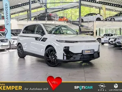 Neu Leapmotor B10 160 kW (218 PS) 2026 Grau SUV