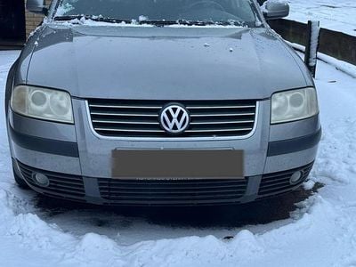 Gebraucht VW Passat 131 PS (96 kW) 2003 Grau Kombi