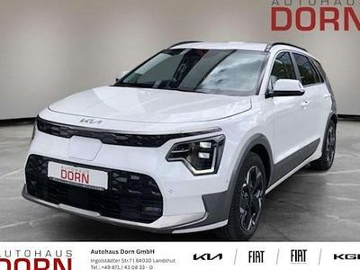 Weiß Gebraucht 2023 Kia Niro Inspiration SUV | 28.690 € (Fairer Preis)