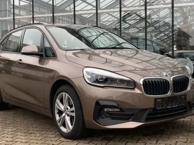 Gebraucht BMW 218 140 PS (102 kW) 2019 Beige Kombi