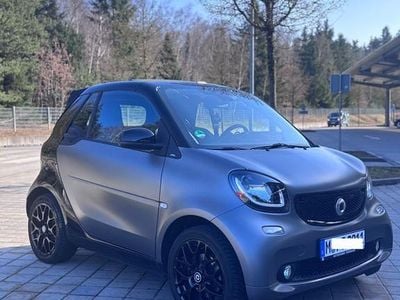 Gebraucht Smart ForTwo Cabrio 90 PS (66 kW) 2019 Schwarz Cabrio