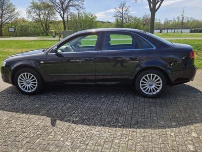 gebraucht Audi A4 1,6L