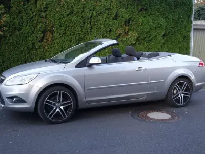 Gebraucht Ford Focus Cabriolet Titanium 136 PS (100 kW) 2008 Bronze Cabrio