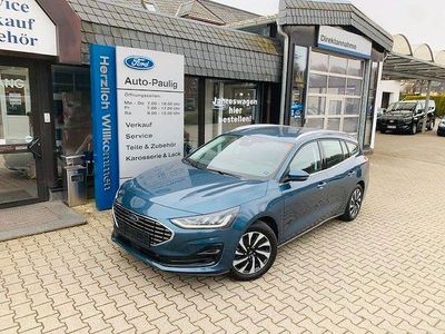 Gebraucht Ford Focus Titanium 125 PS (91 kW) 2025 Blau Limousine