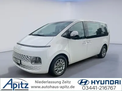 Gebraucht Hyundai Staria Trend 224 PS (164 kW) 2025 Creamy white Van / Kleinbus