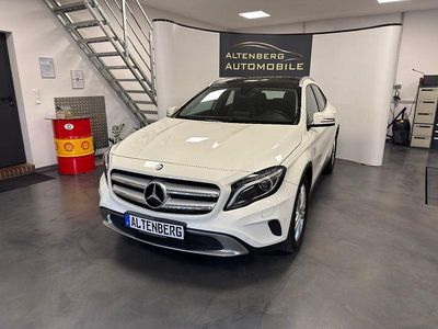 Gebraucht Mercedes GLA200 156 PS (114 kW) 2016 Weiß SUV