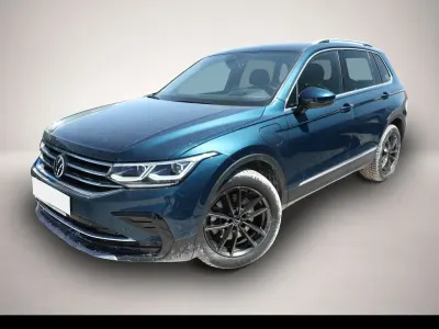 Gebraucht VW Tiguan Elegance 150 PS (110 kW) 2021 Blau SUV