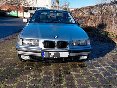 Silber Gebraucht 1997 BMW 316 Limousine | 6.000 € (Etwas zu teuer)