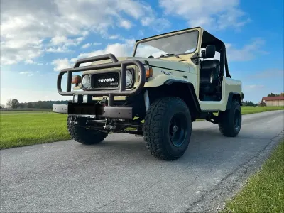 Gebraucht Toyota Land Cruiser 90 PS (66 kW) 1982 Beige SUV