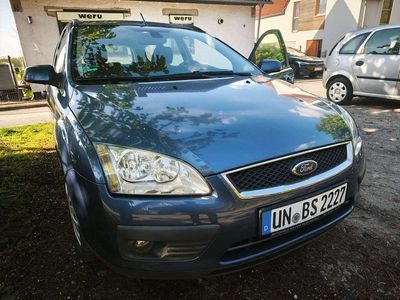 Second-hand Ford Focus Fun X 125 CP (91 kW) 2007 Albastru Break
