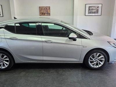 Usata Opel Astra Innovation 136 CV (100 kW) 2019 Argento Berlina
