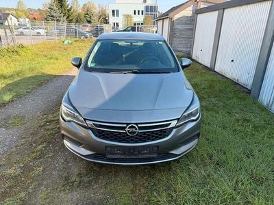 Begagnad Opel Astra Edition 110 HK (80 kW) 2017 Sedan