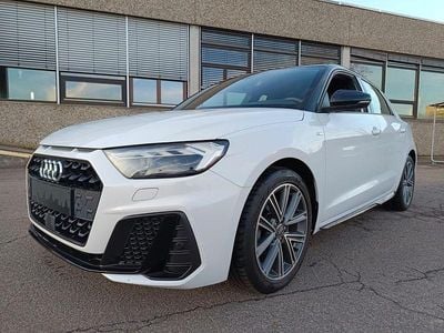 Weiß Gebraucht 2019 Audi A1 Sportback S-Line Kleinwagen | 18.999 € (Fairer Preis)