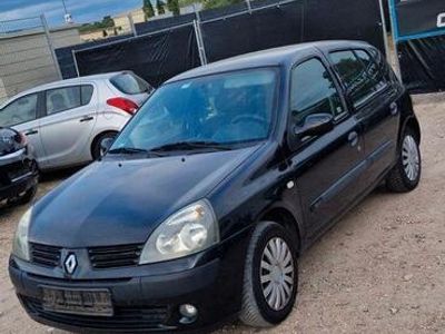 Renault Clio II