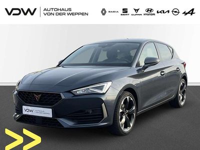 Grau Gebraucht 2024 Cupra Leon Limousine | 24.750 € (Fairer Preis)