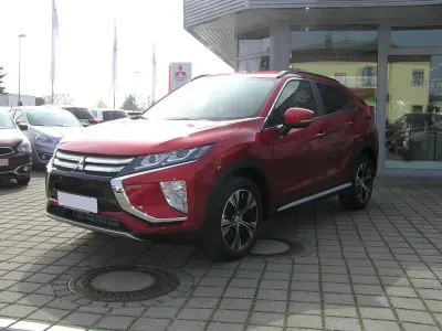 Gebraucht Mitsubishi Eclipse Cross Diamant Edition 163 PS (119 kW) 2019 Rot SUV