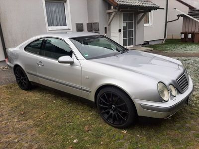 Mercedes CLK320