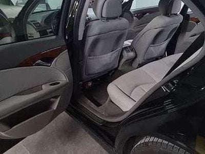 Mercedes E200