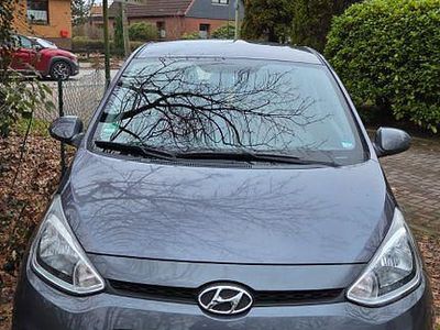 Violet Gebraucht 2016 Hyundai i10 YES! Gold Kleinwagen | 9.000 € (Fairer Preis)