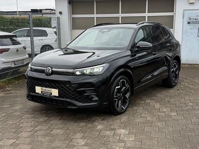 Gebraucht VW Tiguan R-line 150 PS (110 kW) 2025 Schwarz SUV