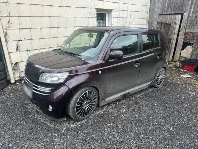 Gebraucht Daihatsu Materia 103 PS (75 kW) 2005 Braun Van / Kleinbus