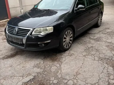 Gebraucht VW Passat 140 PS (102 kW) 2009 Schwarz Limousine