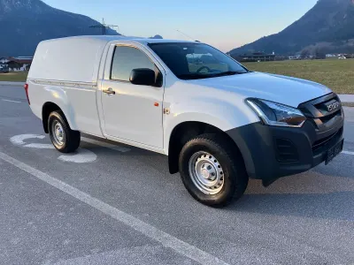 Gebraucht Isuzu Pick up 163 PS (119 kW) 2018 Weiß Pickup